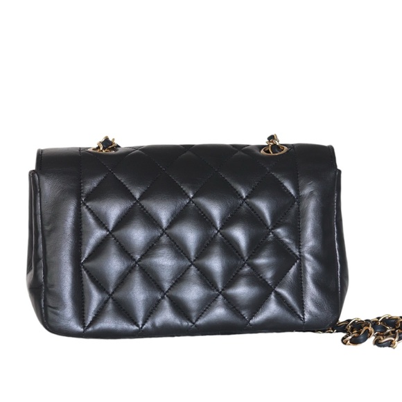 CHANEL Vintage Diana Flap Bag Quilted Lambskin Small Black 1989-1990 - Picture 5 of 15